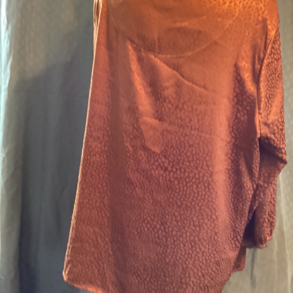 Dress Barn satin , animal print embossed, - Picture 3 of 6